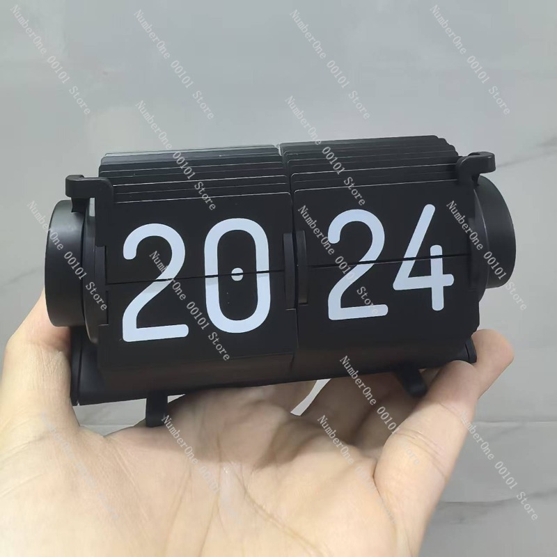 Horloge à retournement de page - Home Office Gadgets avis et prix